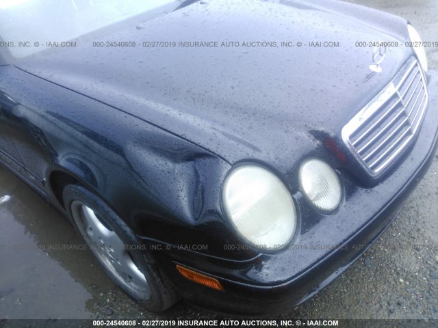 WDBLJ70G21F177503 - 2001 MERCEDES-BENZ CLK 430 黑色 照片 6