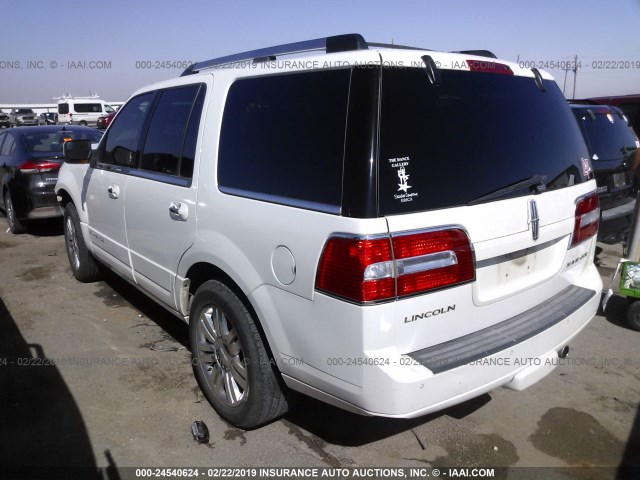 5LMJJ2H57CEL04293 - 2012 LINCOLN NAVIGATOR WHITE photo 3