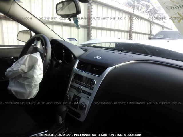 1G1ZC5E06CF386194 - 2012 CHEVROLET MALIBU 1LT თეთრი ფოტო 5