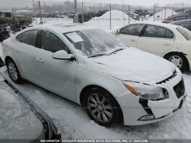 2G4GR5ER7C9132123 - 2012 BUICK REGAL WHITE photo 1