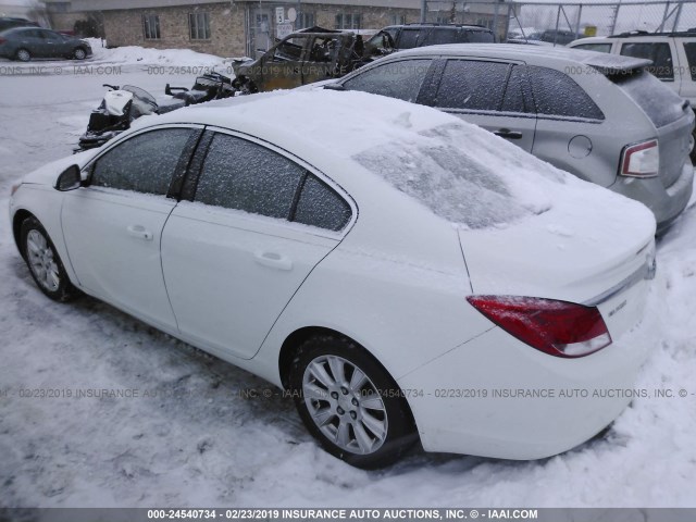 2G4GR5ER7C9132123 - 2012 BUICK REGAL WHITE photo 3