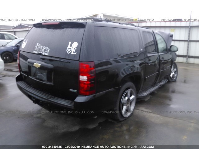 1GNSCJE09BR388155 - 2011 CHEVROLET SUBURBAN C1500 LT BLACK photo 4