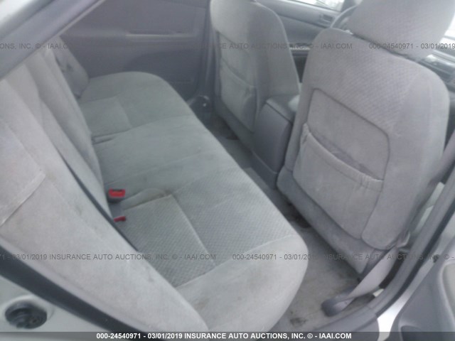 4T1BE32K34U907118 - 2004 TOYOTA CAMRY LE/XLE/SE SILVER photo 8
