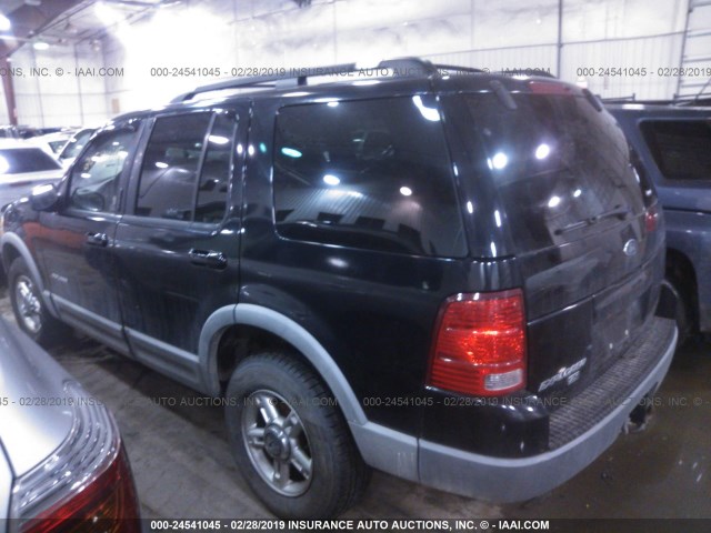 1FMZU73E82UA07684 - 2002 FORD EXPLORER XLT BLACK photo 3