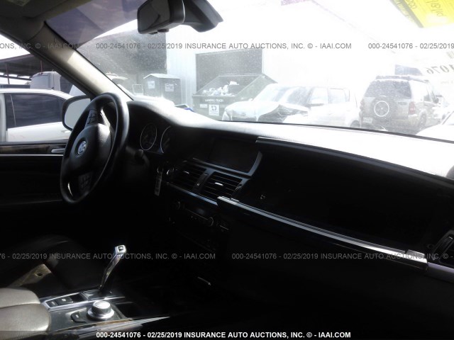 5UXFE43569L263310 - 2009 BMW X5 XDRIVE30I 白色 照片 5