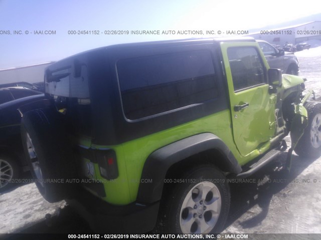 1C4AJWAG6DL509241 - 2013 JEEP WRANGLER SPORT GREEN photo 4