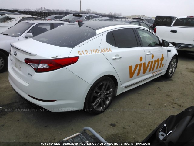 5XXGR4A69DG091028 - 2013 KIA OPTIMA SX WHITE photo 4