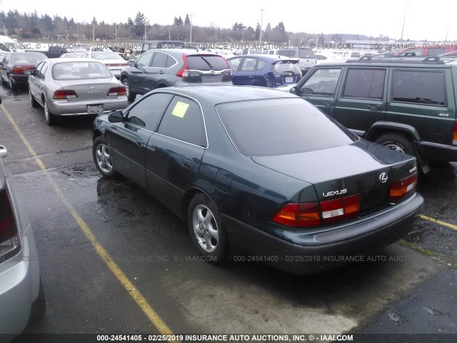 JT8BF28G3W5013761 - 1998 LEXUS ES 300 GREEN photo 3