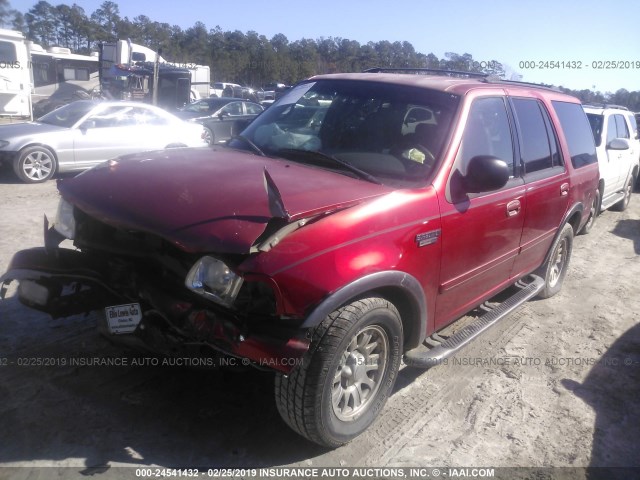 1FMRU1566YLC32591 - 2000 FORD EXPEDITION XLT RED photo 2