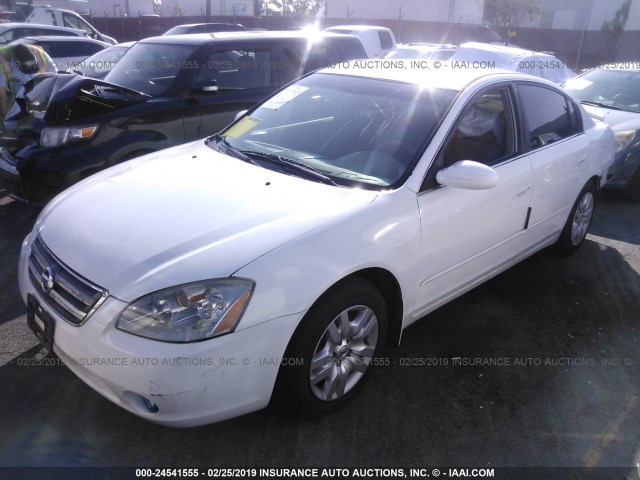 1N4AL11D92C100589 - 2002 NISSAN ALTIMA S/SL WHITE photo 2