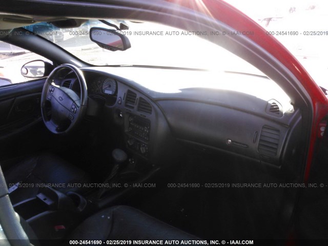 2G1WX15K919279874 - 2001 CHEVROLET MONTE CARLO SS წითელი ფოტო 5