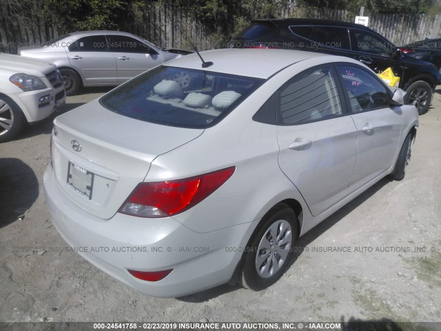 KMHCT4AE3GU986483 - 2016 HYUNDAI ACCENT SE GRAY photo 4