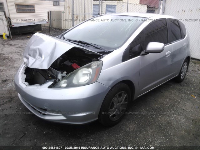 JHMGE8H31CS006068 - 2012 HONDA FIT SILVER photo 2