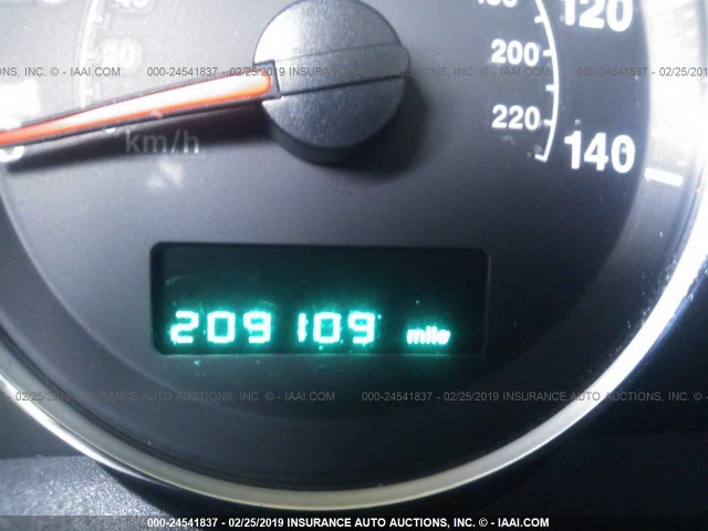 1J8HG48K97C588526 - 2007 JEEP COMMANDER BLACK photo 7