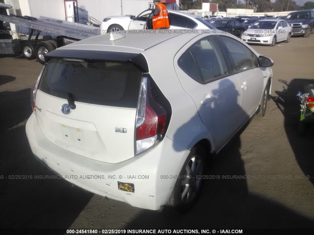 JTDKDTB38H1597202 - 2017 TOYOTA PRIUS C WHITE photo 4