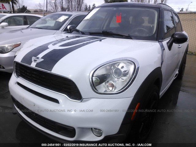 WMWZC3C59BWH97971 - 2011 MINI COOPER S COUNTRYMAN WHITE photo 2