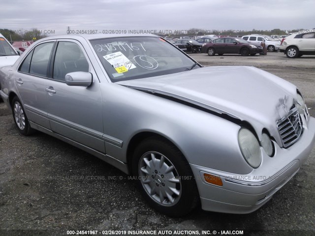 WDBJF65J11B259818 - 2001 MERCEDES-BENZ E 320 SILVER photo 1