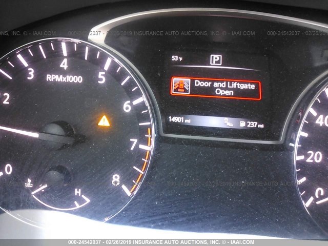 5N1DR2MN3HC907243 - 2017 NISSAN PATHFINDER S/SV/SL/PLATINUM WHITE photo 7