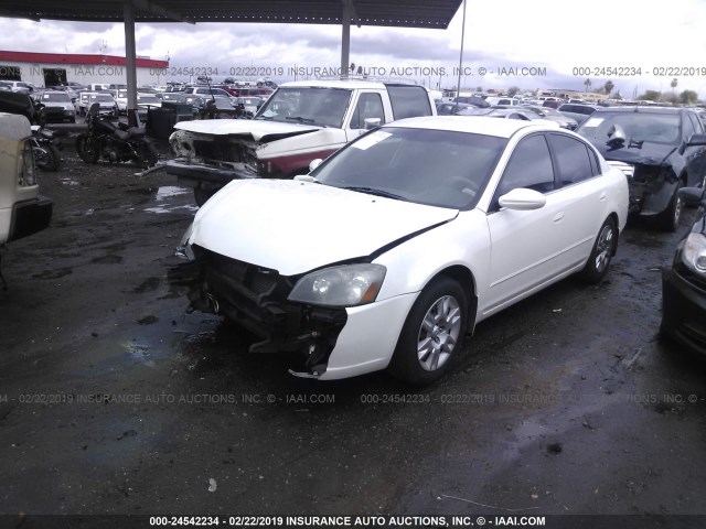 1N4AL11D65C951723 - 2005 NISSAN ALTIMA S/SL WHITE photo 2