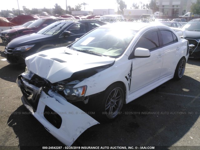 JA32W8FVXBU046809 - 2011 MITSUBISHI LANCER EVOLUTION GSR WHITE photo 2