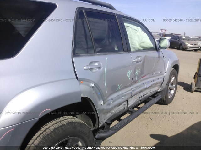 JTEBU14R28K017986 - 2008 TOYOTA 4RUNNER SR5/SPORT SILVER photo 6