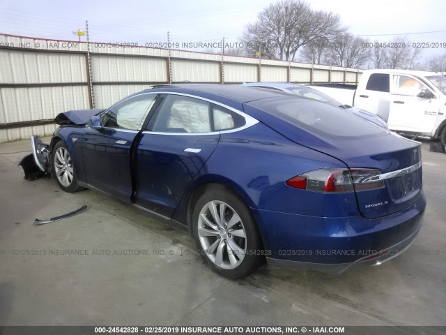 5YJSA1E17FF109630 - 2015 TESLA MODEL S BLUE photo 3