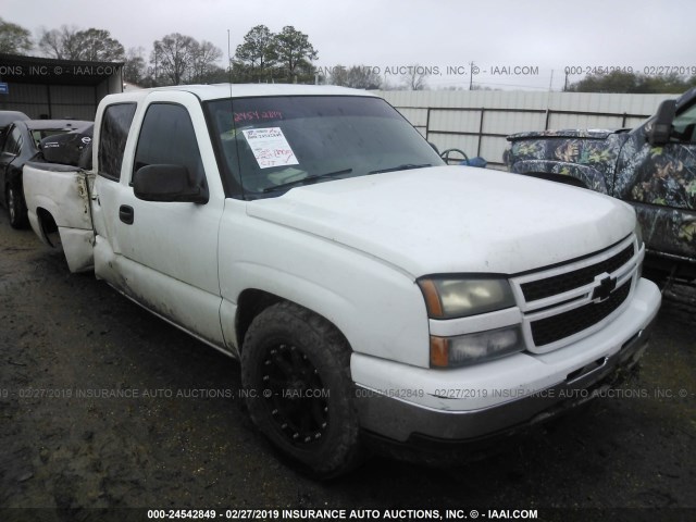 2GCEC13V961297681 - 2006 CHEVROLET SILVERADO C1500 WHITE photo 1