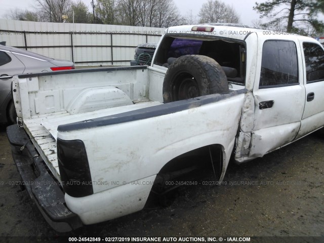 2GCEC13V961297681 - 2006 CHEVROLET SILVERADO C1500 WHITE photo 6