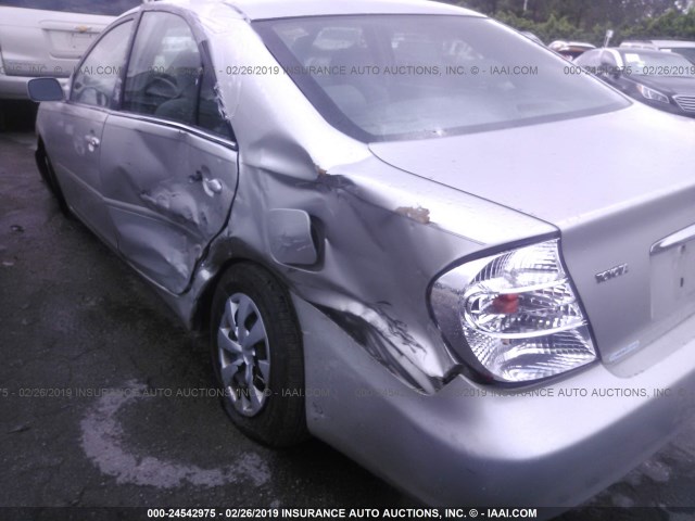 4T1BE32K14U913743 - 2004 TOYOTA CAMRY LE/XLE/SE SILVER photo 6