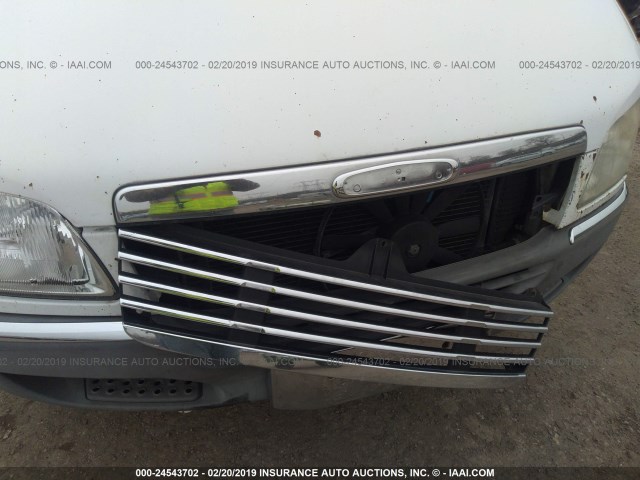 WD2YD641625382701 - 2002 FREIGHTLINER Sprinter 2500 Unknown photo 8