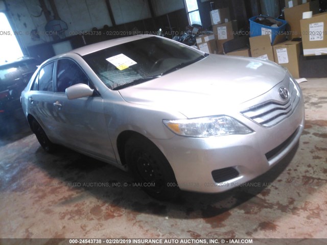 4T4BF3EK4AR001344 - 2010 TOYOTA CAMRY SE/LE/XLE 银色 照片 1
