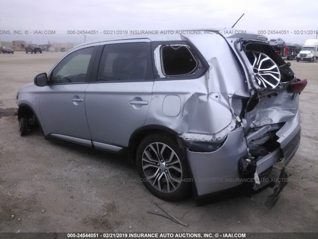 JA4AD2A38GZ016220 - 2016 MITSUBISHI OUTLANDER ES SILVER photo 3