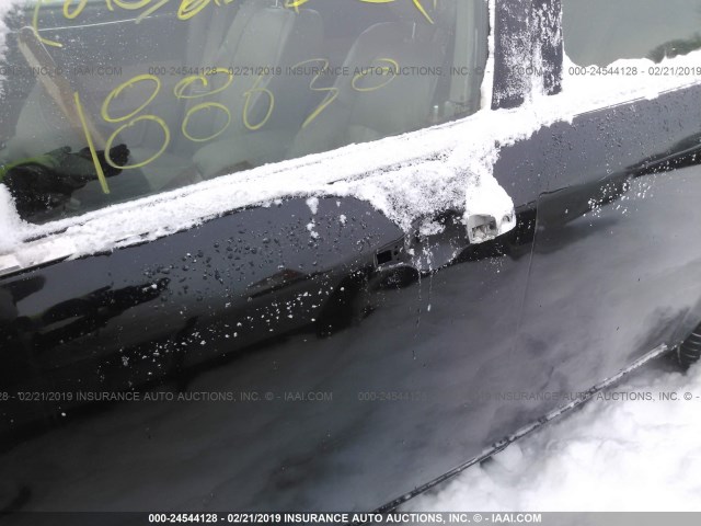 2C3LK63H06H102662 - 2006 CHRYSLER 300C BLACK photo 6