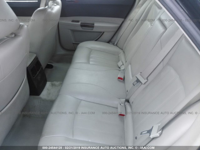 2C3LK63H06H102662 - 2006 CHRYSLER 300C BLACK photo 8