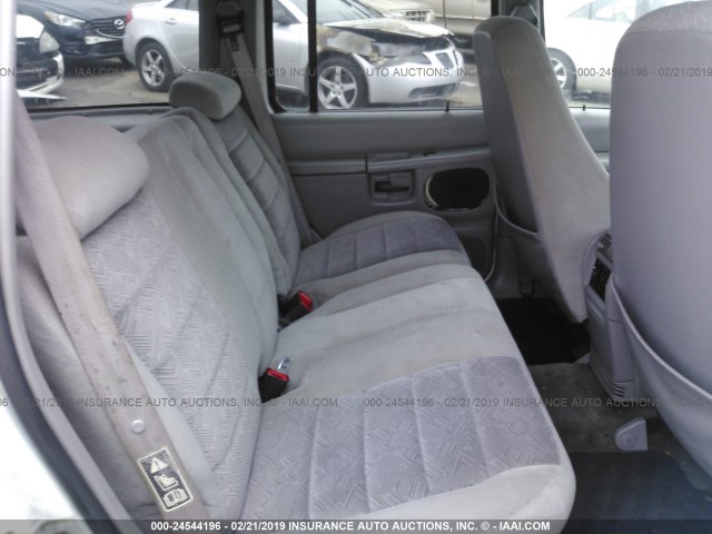 1FMZU63E5YZC09985 - 2000 FORD EXPLORER XLT WHITE photo 8