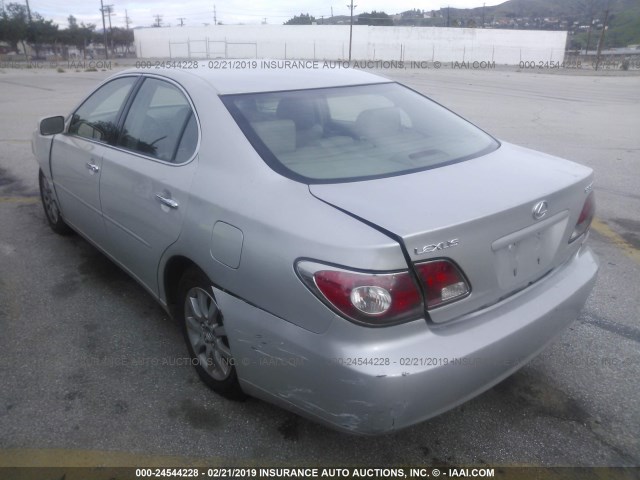 JTHBF30G535039257 - 2003 LEXUS ES 300 SILVER photo 3