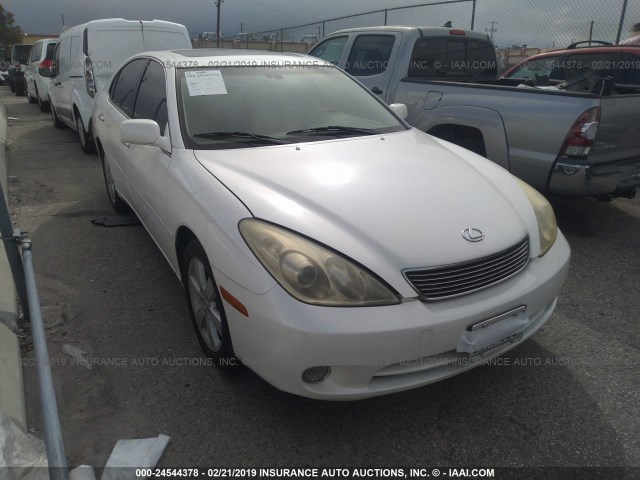 JTHBA30G755100741 - 2005 LEXUS ES 330 WHITE photo 1