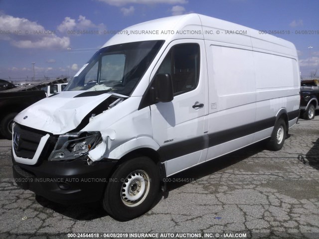 WD3PE8DB9FP127317 - 2015 MERCEDES-BENZ SPRINTER 2500 WHITE photo 2