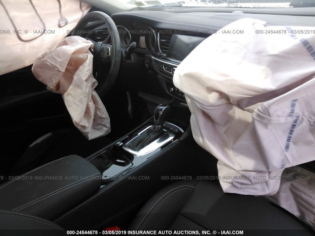 W04GV8SX2J1054110 - 2018 BUICK REGAL TOURX ESSENCE 灰色 照片 5