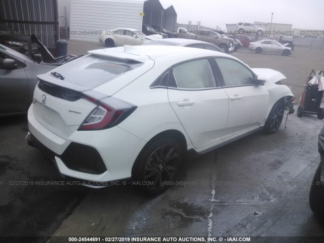 SHHFK7H44HU231452 - 2017 HONDA CIVIC SPORT WHITE photo 4