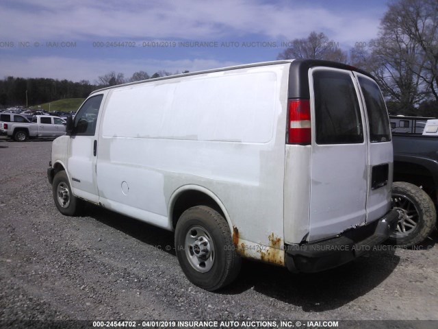 1GTGG25V361111011 - 2006 GMC SAVANA G2500 WHITE photo 3