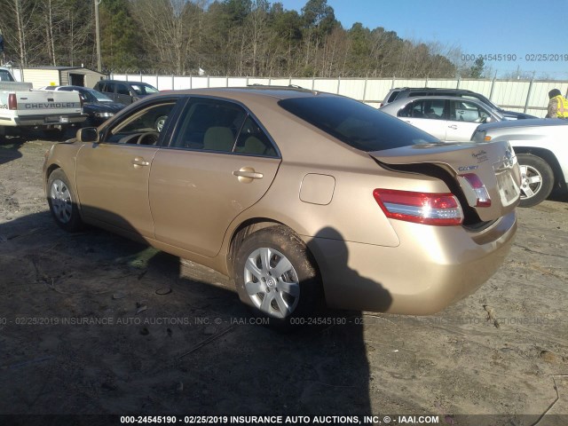 4T1BF3EK7BU120565 - 2011 TOYOTA CAMRY SE/LE/XLE GOLD photo 3