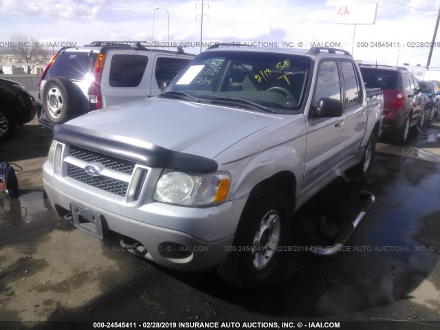 1FMZU67E52UB79904 - 2002 FORD EXPLORER SPORT TR  SILVER photo 2