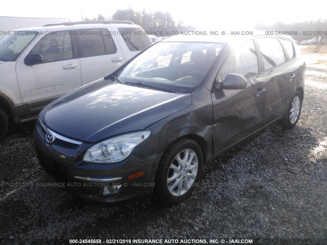 KMHDC86E59U038089 - 2009 HYUNDAI ELANTRA TOURING  GRAY photo 2