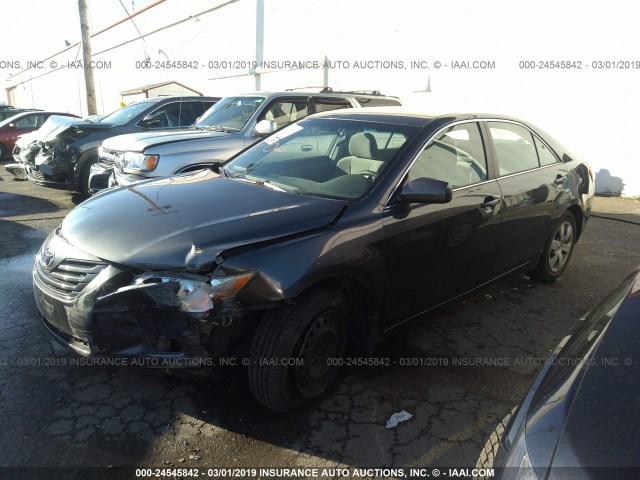 4T1BE46K59U279795 - 2009 TOYOTA CAMRY SE/LE/XLE GRAY photo 2