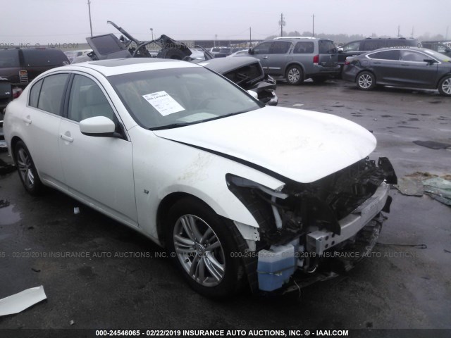 JN1CV6AP2FM580496 - 2015 INFINITI Q40 WHITE photo 1