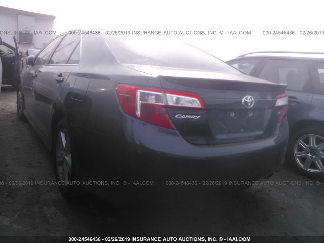 4T1BF1FKXCU093897 - 2012 TOYOTA CAMRY SE/LE/XLE 黑色 照片 3