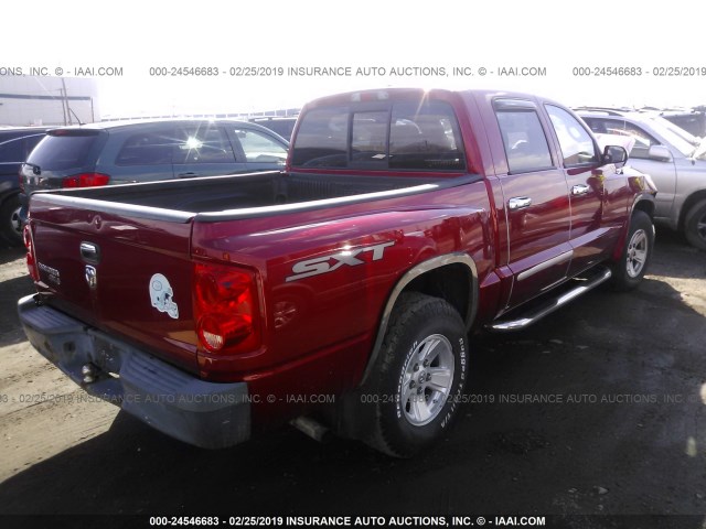 1D7HW38K58S543844 - 2008 DODGE DAKOTA SXT RED photo 4