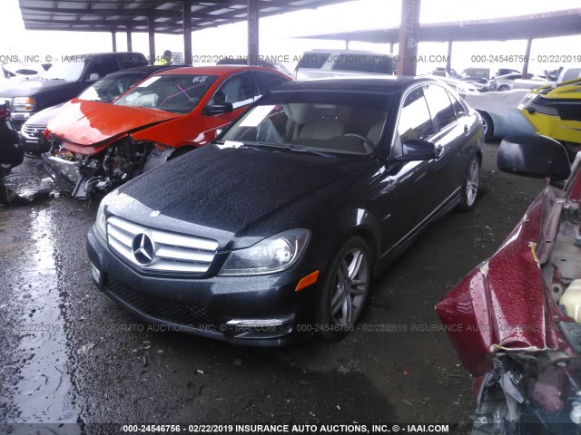 WDDGF4HB1CR218710 - 2012 MERCEDES-BENZ C 250 GRAY photo 2