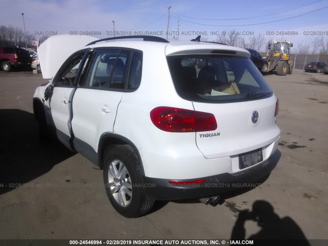 WVGBV7AX0HW511730 - 2017 VOLKSWAGEN TIGUAN S/LIMITED WHITE photo 3